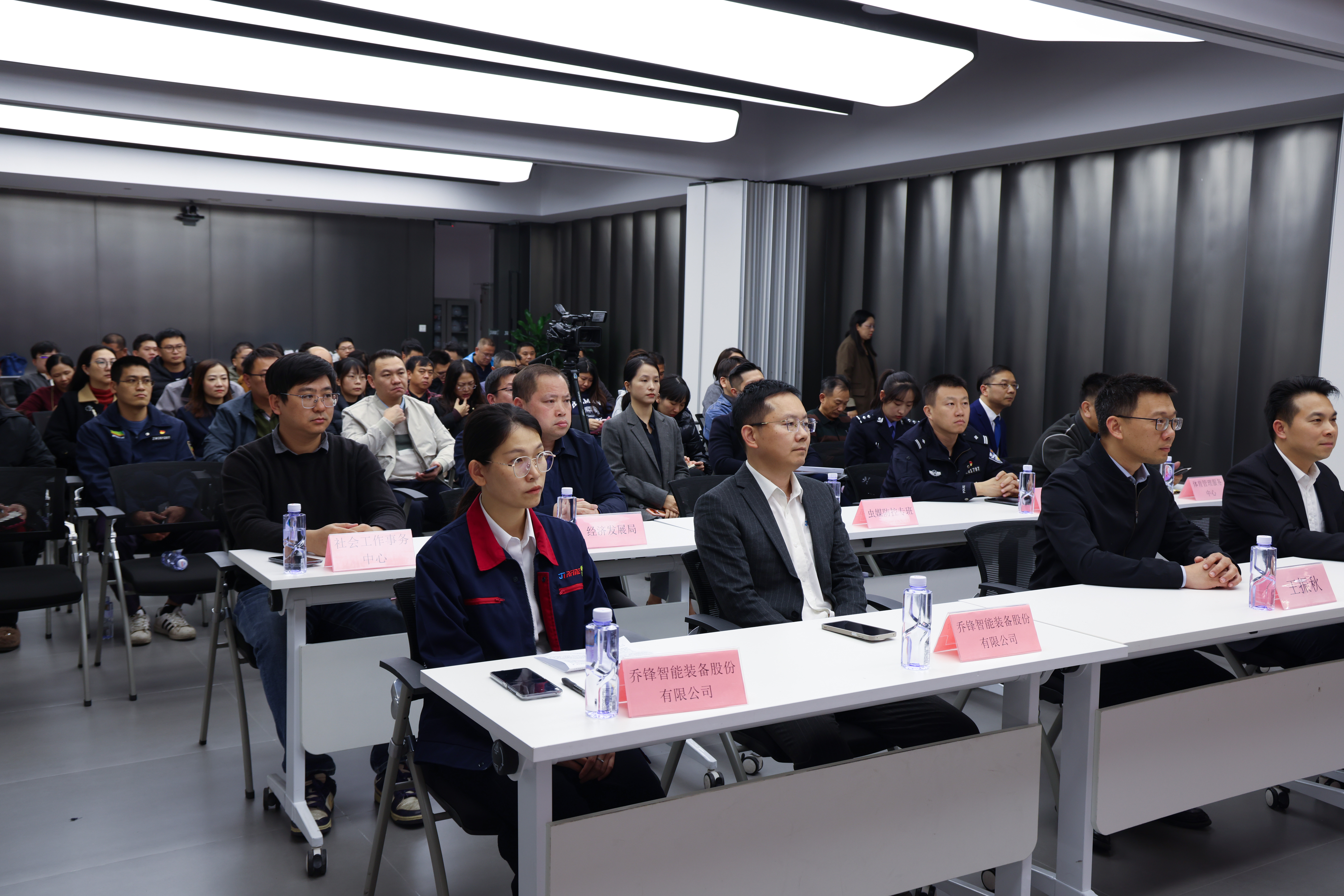 1766713277661171.jpg (2).jpg